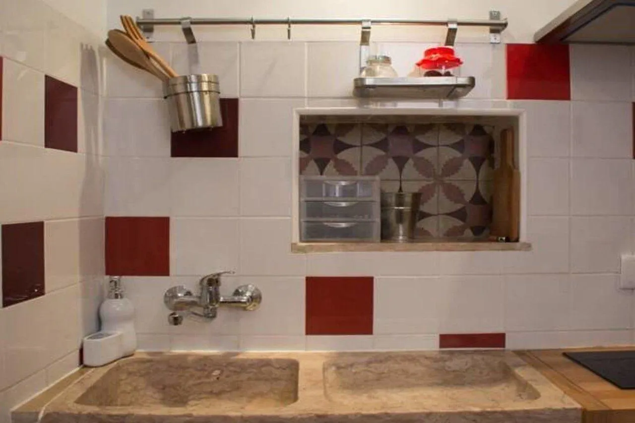 Charming Central In Alfama Gonzalos Home Lisbon Apartment